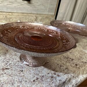 Cake stands